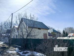 Дом 40м², 2-этажный, участок 5 сот.  