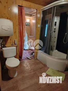 Дом 70м&sup2;, 2-этажный, участок 5 сот.  