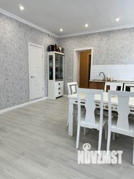 Дом 151м², 2-этажный, участок 6 сот.  