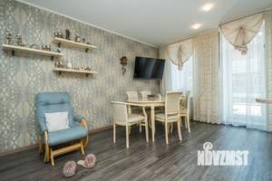 Коттедж 280м², 2-этажный, участок 14 сот.  