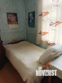 Дом 40м², 2-этажный, участок 6 сот.  