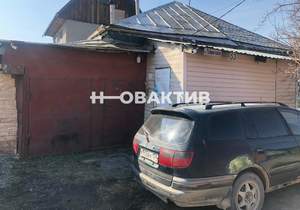 Дом 142м², 3-этажный, участок 30 сот.  