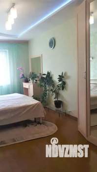 Дом 90м&sup2;, 2-этажный, участок 10 сот.  