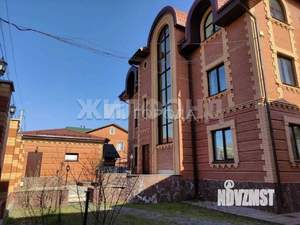 Дом 366м&sup2;, 3-этажный, участок 11 сот.  