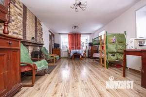 Дом 130м², 2-этажный, участок 10 сот.  