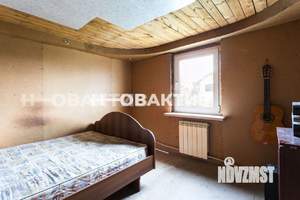 Дом 76м², 2-этажный, участок 4 сот.  