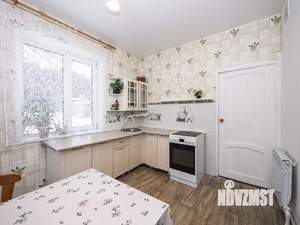 Коттедж 170м², 2-этажный, участок 6 сот.  