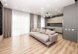 Дом 199м&sup2;, 2-этажный, участок 1 сот.  