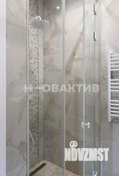 Дом 400м², 3-этажный, участок 10 сот.  