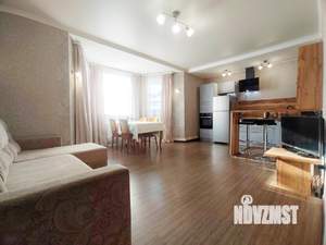 Коттедж 179м&sup2;, 2-этажный, участок 7 сот.  