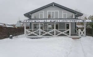 Дом 145м&sup2;, 2-этажный, участок 6 сот.  