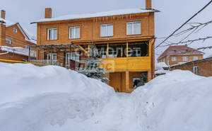 Дом 181м&sup2;, 2-этажный, участок 3 сот.  