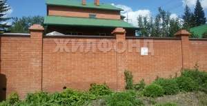 Дом 352м&sup2;, 2-этажный, участок 10 сот.  