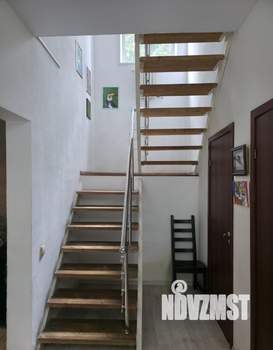 Дом 120м², 2-этажный, участок 8 сот.  