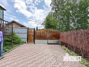 Дом 138м&sup2;, 3-этажный, участок 7 сот.  