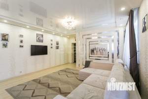 Дом 176м&sup2;, 2-этажный, участок 7 сот.  