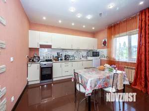 Дом 150м², 3-этажный, участок 7 сот.  