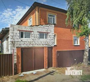 Дом 437м&sup2;, 3-этажный, участок 5 сот.  