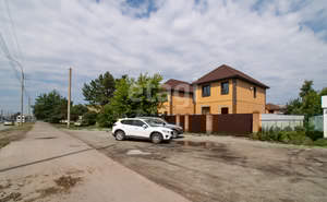 Дом 180м², 2-этажный, участок 6 сот.  