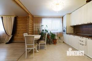 Дом 172м&sup2;, 2-этажный, участок 6 сот.  