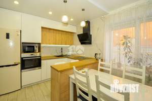 Дом 141м&sup2;, 2-этажный, участок 5 сот.  