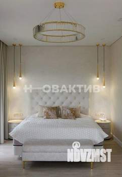 Дом 400м², 3-этажный, участок 10 сот.  