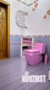 Коттедж 374м², 3-этажный, участок 6 сот.  