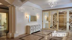 Коттедж 589м², 3-этажный, участок 14 сот.  