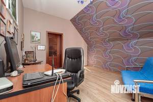 Коттедж 244м&sup2;, 3-этажный, участок 9 сот.  