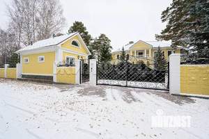 Коттедж 785м², 3-этажный, участок 110 сот.  