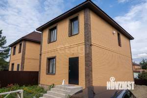 Дом 180м&sup2;, 2-этажный, участок 6 сот.  