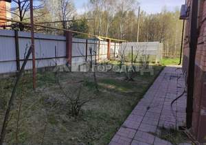 Дом 366м&sup2;, 3-этажный, участок 11 сот.  