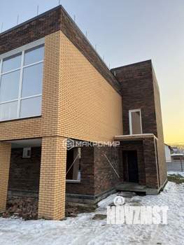 Коттедж 250м&sup2;, 3-этажный, участок 6 сот.  