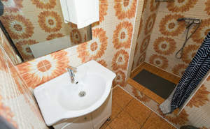 Дом 440м&sup2;, 2-этажный, участок 8 сот.  