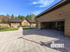 Дом 181м&sup2;, 1-этажный, участок 7 сот.  