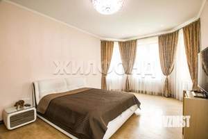 Коттедж 1213м&sup2;, 3-этажный, участок 30 сот.  