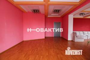 Таунхаус 265м², 3-этажный, участок 4 сот.  