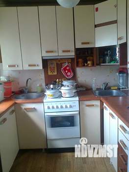 Дом 102м&sup2;, 2-этажный, участок 5 сот.  