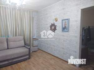 Дом 70м&sup2;, 2-этажный, участок 10 сот.  