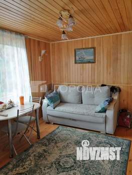 Дом 71м², 2-этажный, участок 6 сот.  