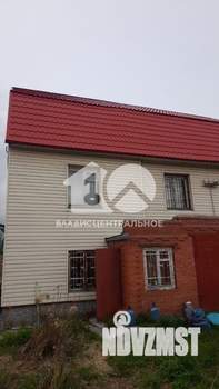 Дом 200м², 2-этажный, участок 8 сот.  