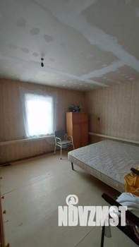 Дом 70м², 2-этажный, участок 10 сот.  