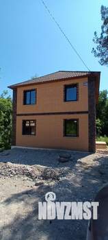 Коттедж 206м&sup2;, 3-этажный, участок 7 сот.  