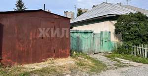 Дом 60м², 2-этажный, участок 6 сот.  