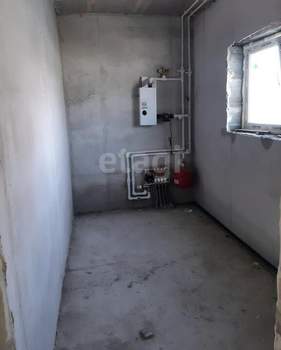 Дом 100м&sup2;, 2-этажный, участок 4 сот.  