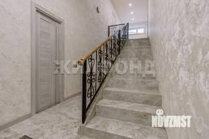 Коттедж 445м², 3-этажный, участок 8 сот.  