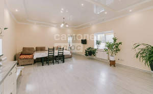 Дом 248м&sup2;, 2-этажный, участок 2 сот.  