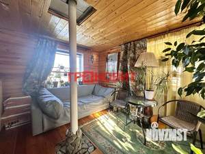 Дом 20м&sup2;, 2-этажный, участок 6 сот.  