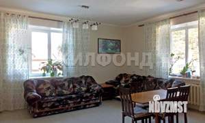 Коттедж 350м², 3-этажный, участок 15 сот.  