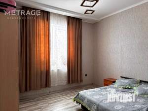 Дом 254м², 2-этажный, участок 5 сот.  